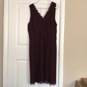 maroon v neck dress